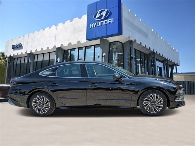 2024 Hyundai Sonata Hybrid Limited