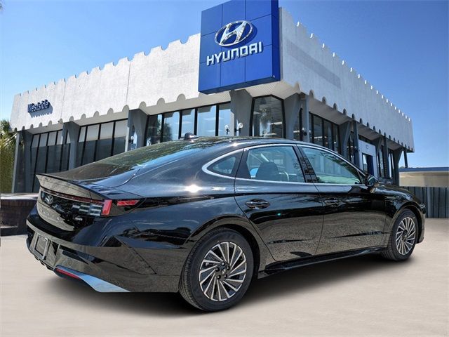 2024 Hyundai Sonata Hybrid Limited