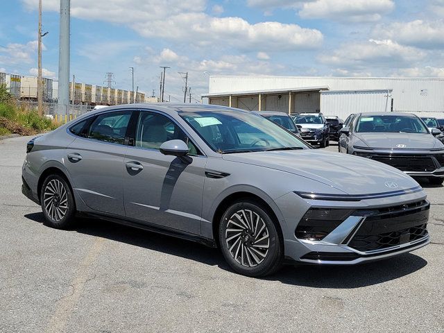 2024 Hyundai Sonata Hybrid Limited