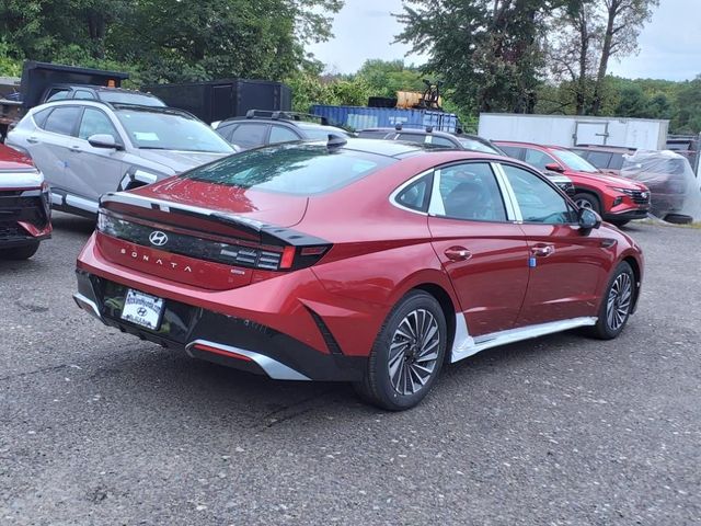 2024 Hyundai Sonata Hybrid Limited