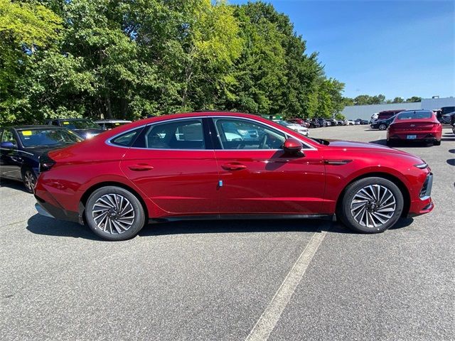 2024 Hyundai Sonata Hybrid Limited