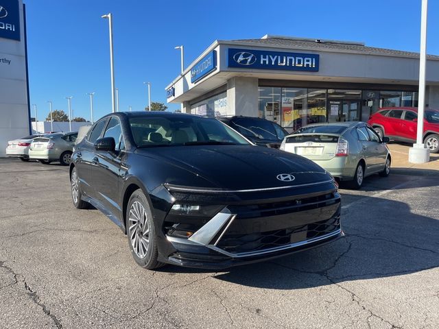 2024 Hyundai Sonata Hybrid Limited