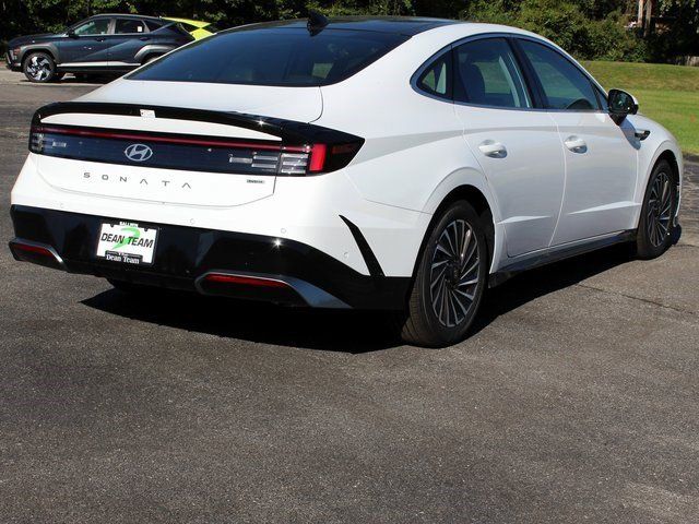 2024 Hyundai Sonata Hybrid Limited