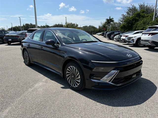 2024 Hyundai Sonata Hybrid Limited