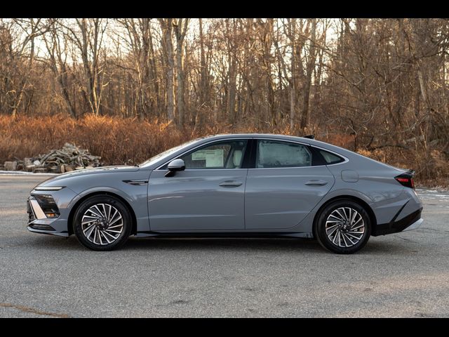 2024 Hyundai Sonata Hybrid Limited