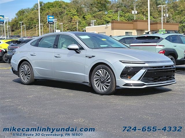 2024 Hyundai Sonata Hybrid Limited