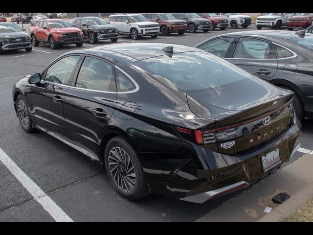 2024 Hyundai Sonata Hybrid Limited