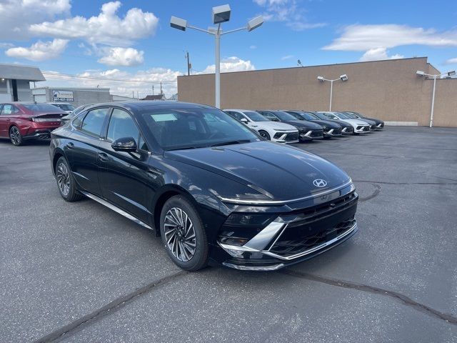 2024 Hyundai Sonata Hybrid Limited