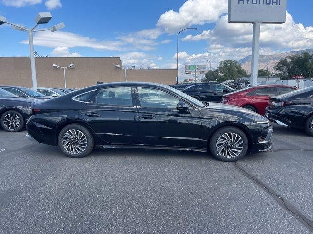 2024 Hyundai Sonata Hybrid Limited