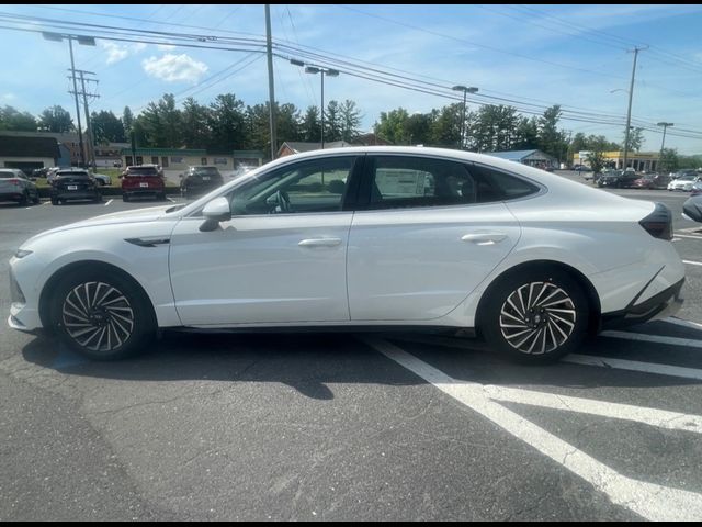 2024 Hyundai Sonata Hybrid Limited