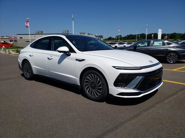 2024 Hyundai Sonata Hybrid Limited