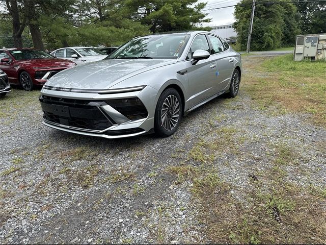 2024 Hyundai Sonata Hybrid Limited