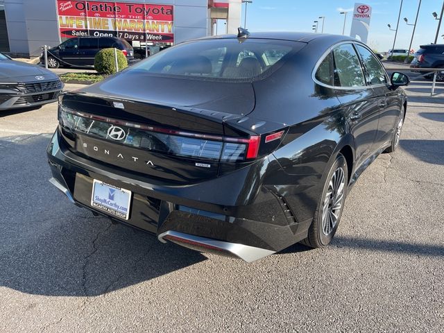 2024 Hyundai Sonata Hybrid Limited