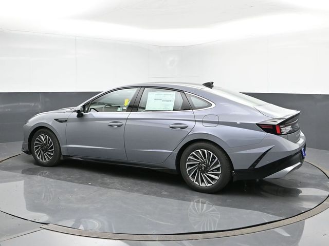 2024 Hyundai Sonata Hybrid Limited