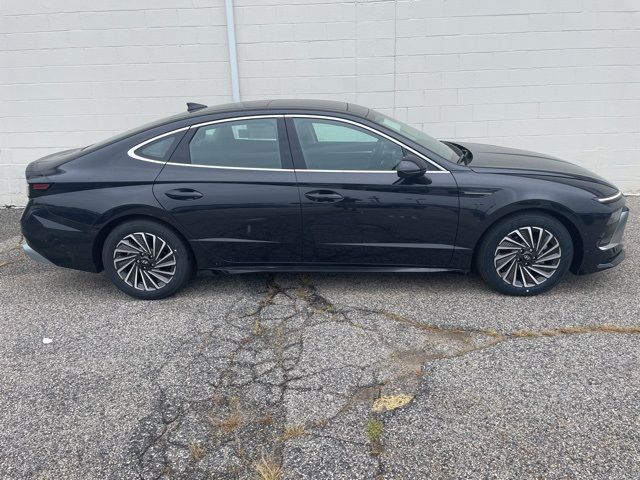 2024 Hyundai Sonata Hybrid Limited