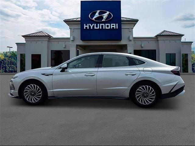 2024 Hyundai Sonata Hybrid Limited