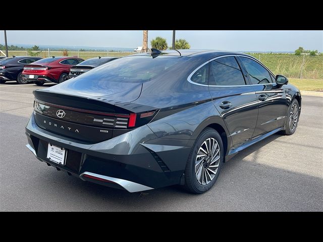 2024 Hyundai Sonata Hybrid Limited