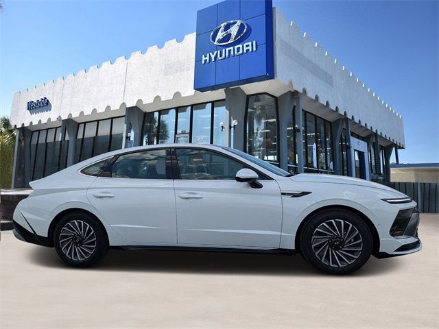 2024 Hyundai Sonata Hybrid Limited