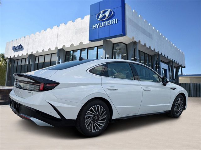 2024 Hyundai Sonata Hybrid Limited