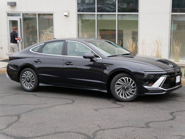 2024 Hyundai Sonata Hybrid Limited