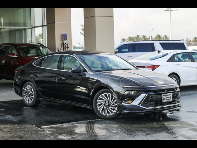 2024 Hyundai Sonata Hybrid Limited