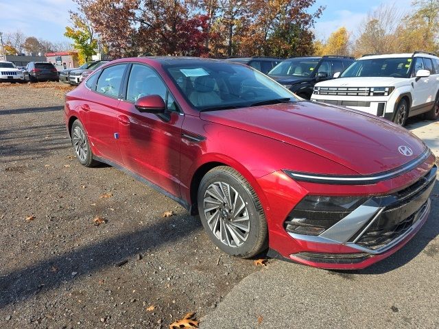 2024 Hyundai Sonata Hybrid Limited