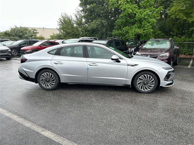 2024 Hyundai Sonata Hybrid Limited