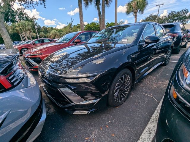 2024 Hyundai Sonata Hybrid Limited