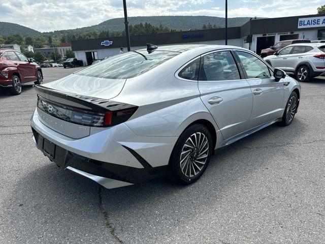 2024 Hyundai Sonata Hybrid Limited