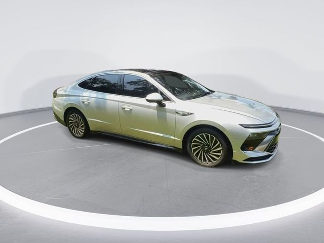 2024 Hyundai Sonata Hybrid Limited