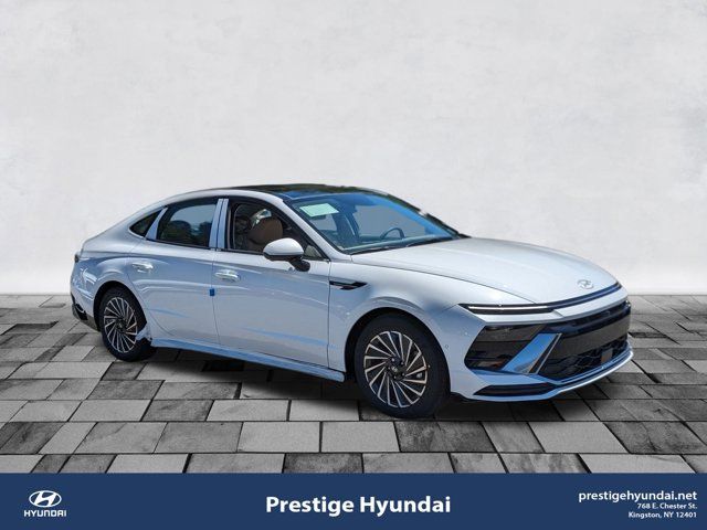 2024 Hyundai Sonata Hybrid Limited