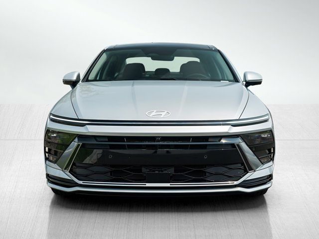 2024 Hyundai Sonata Hybrid Limited