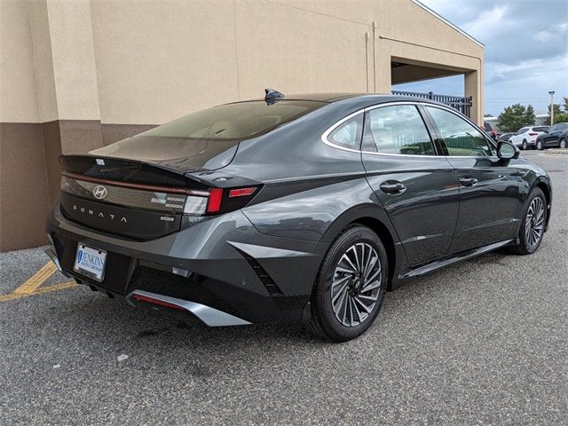 2024 Hyundai Sonata Hybrid Limited