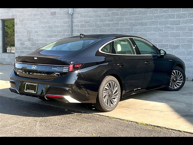 2024 Hyundai Sonata Hybrid Limited