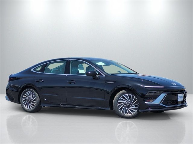 2024 Hyundai Sonata Hybrid Limited