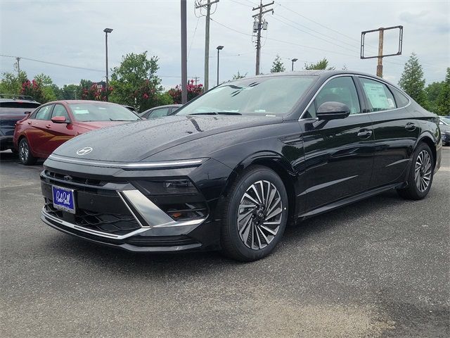 2024 Hyundai Sonata Hybrid Limited