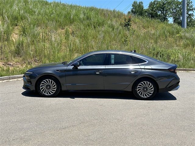 2024 Hyundai Sonata Hybrid Limited