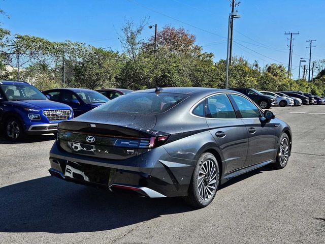 2024 Hyundai Sonata Hybrid Limited