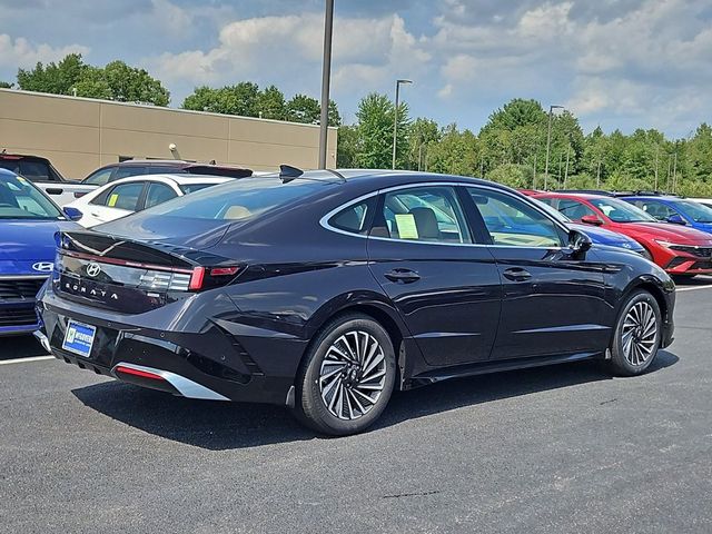 2024 Hyundai Sonata Hybrid Limited