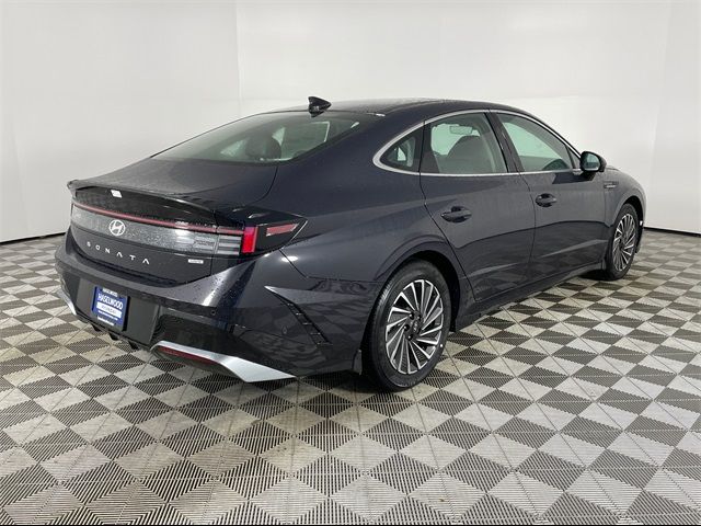 2024 Hyundai Sonata Hybrid Limited