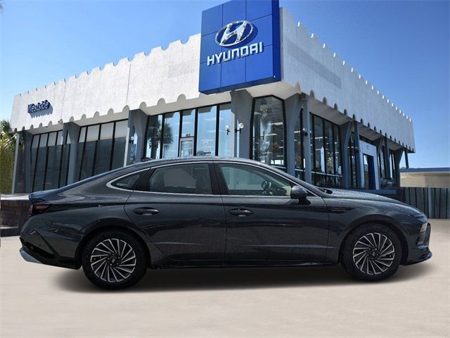 2024 Hyundai Sonata Hybrid Limited