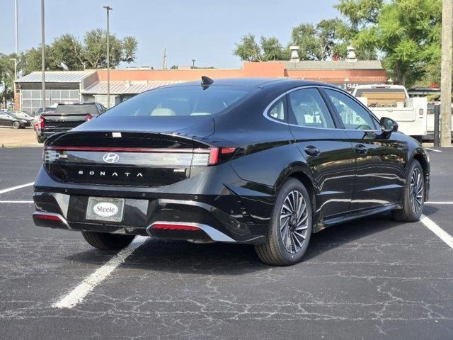 2024 Hyundai Sonata Hybrid Limited