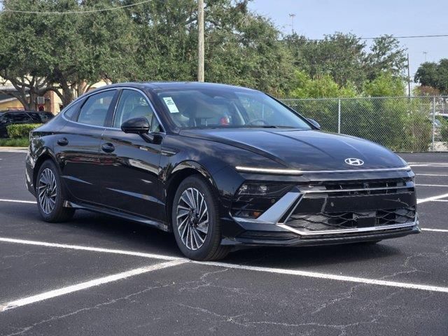 2024 Hyundai Sonata Hybrid Limited