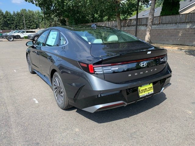 2024 Hyundai Sonata Hybrid Limited