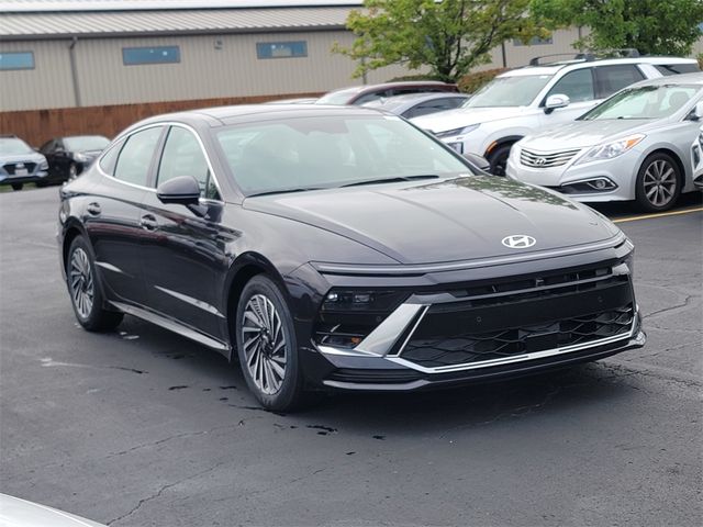 2024 Hyundai Sonata Hybrid Limited