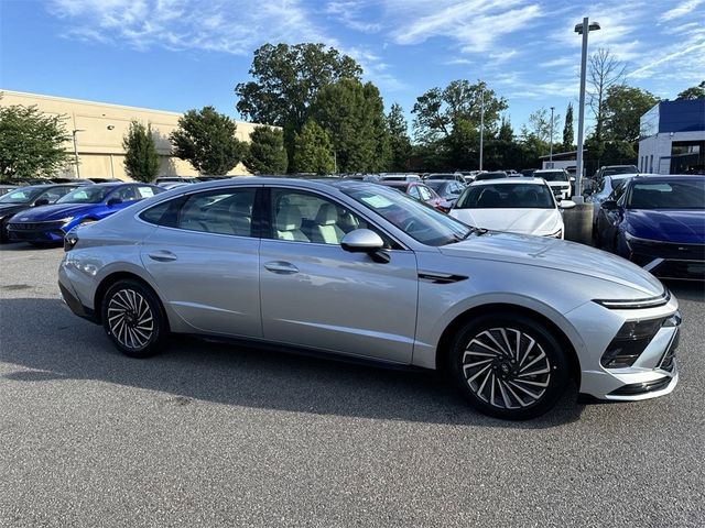 2024 Hyundai Sonata Hybrid Limited