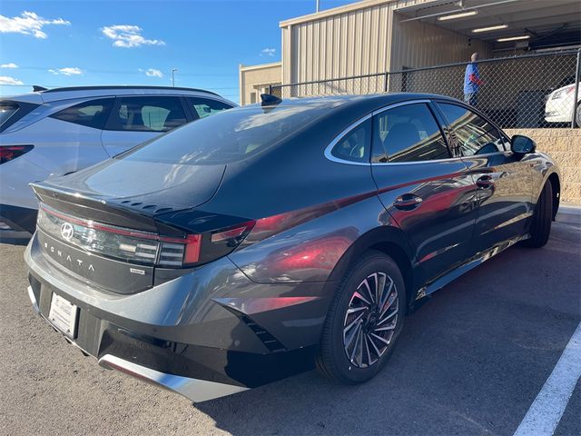 2024 Hyundai Sonata Hybrid Limited