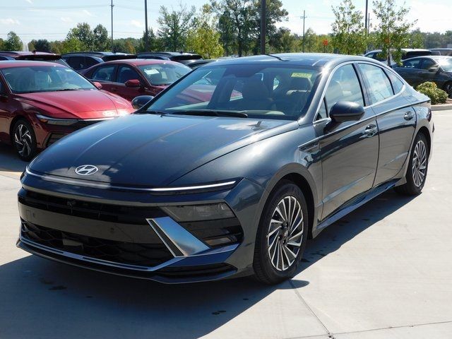 2024 Hyundai Sonata Hybrid Limited