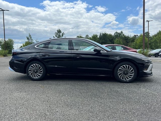 2024 Hyundai Sonata Hybrid Limited