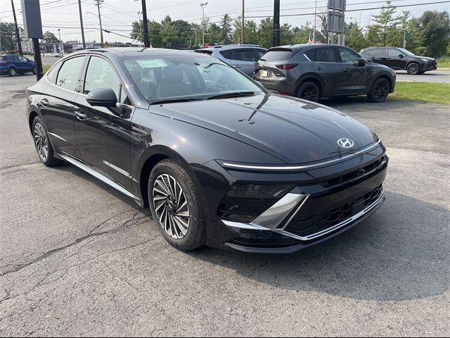 2024 Hyundai Sonata Hybrid Limited